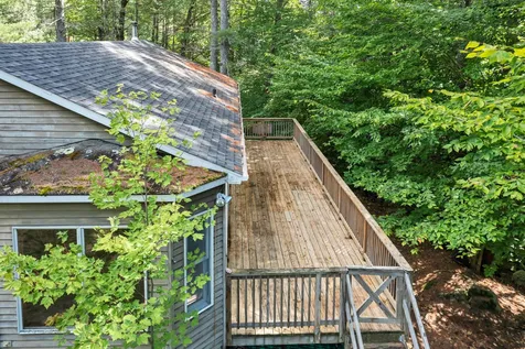 4 Oak Leaf Avenue Tuftonboro NH 03816