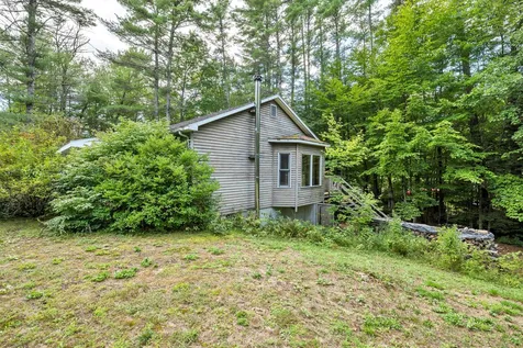 4 Oak Leaf Avenue Tuftonboro NH 03816