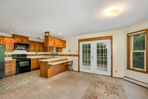 4 Oak Leaf Avenue Tuftonboro NH 03816
