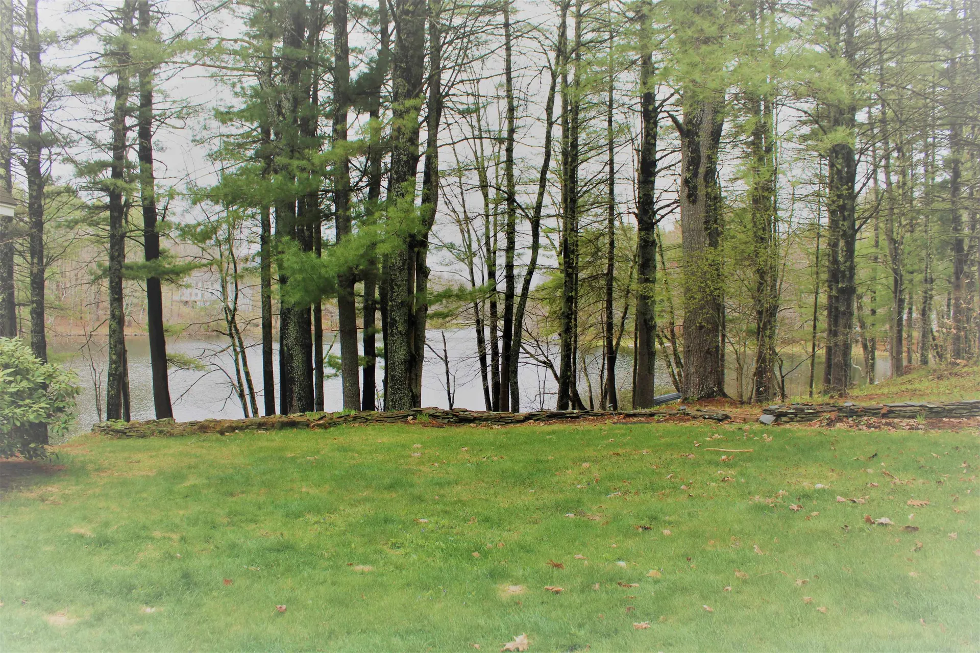 12 Pippen Lane Pittsfield NH 03263