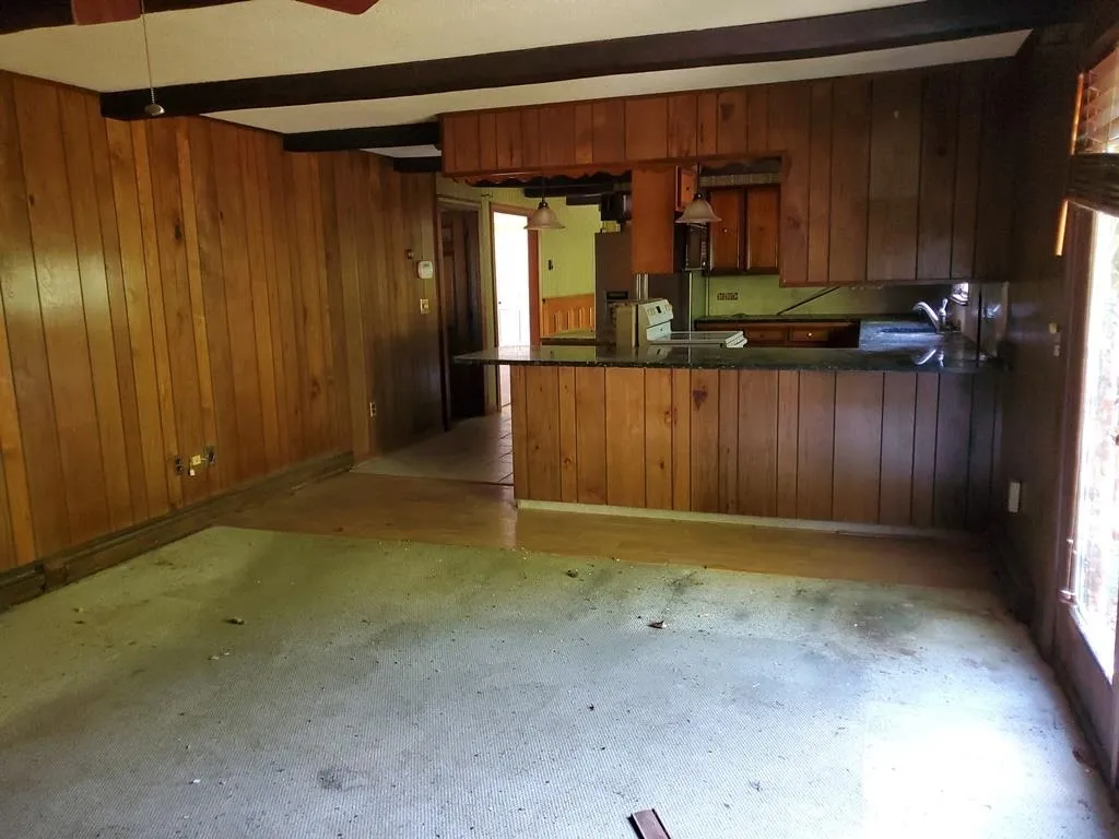 21 Jacqueline Avenue Claremont NH 03743
