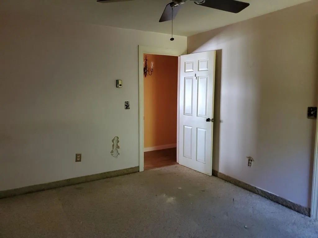 21 Jacqueline Avenue Claremont NH 03743