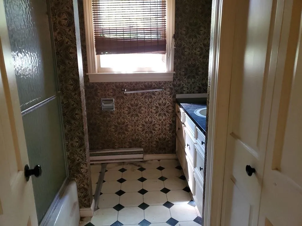 21 Jacqueline Avenue Claremont NH 03743