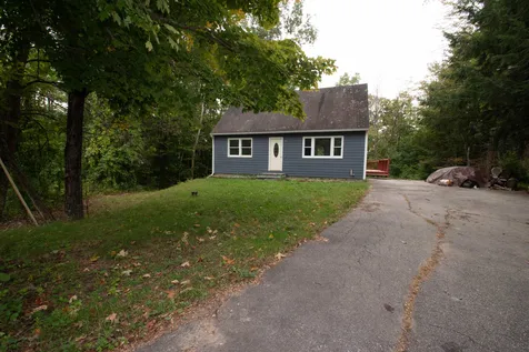 306 Colby Road Weare NH 03281