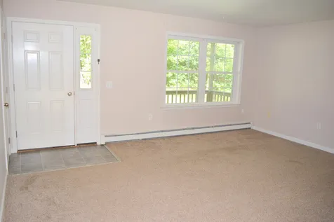 18 Redwater Road Croydon NH 03773