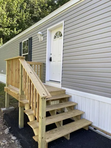 43 Willow Street Tilton NH 03276
