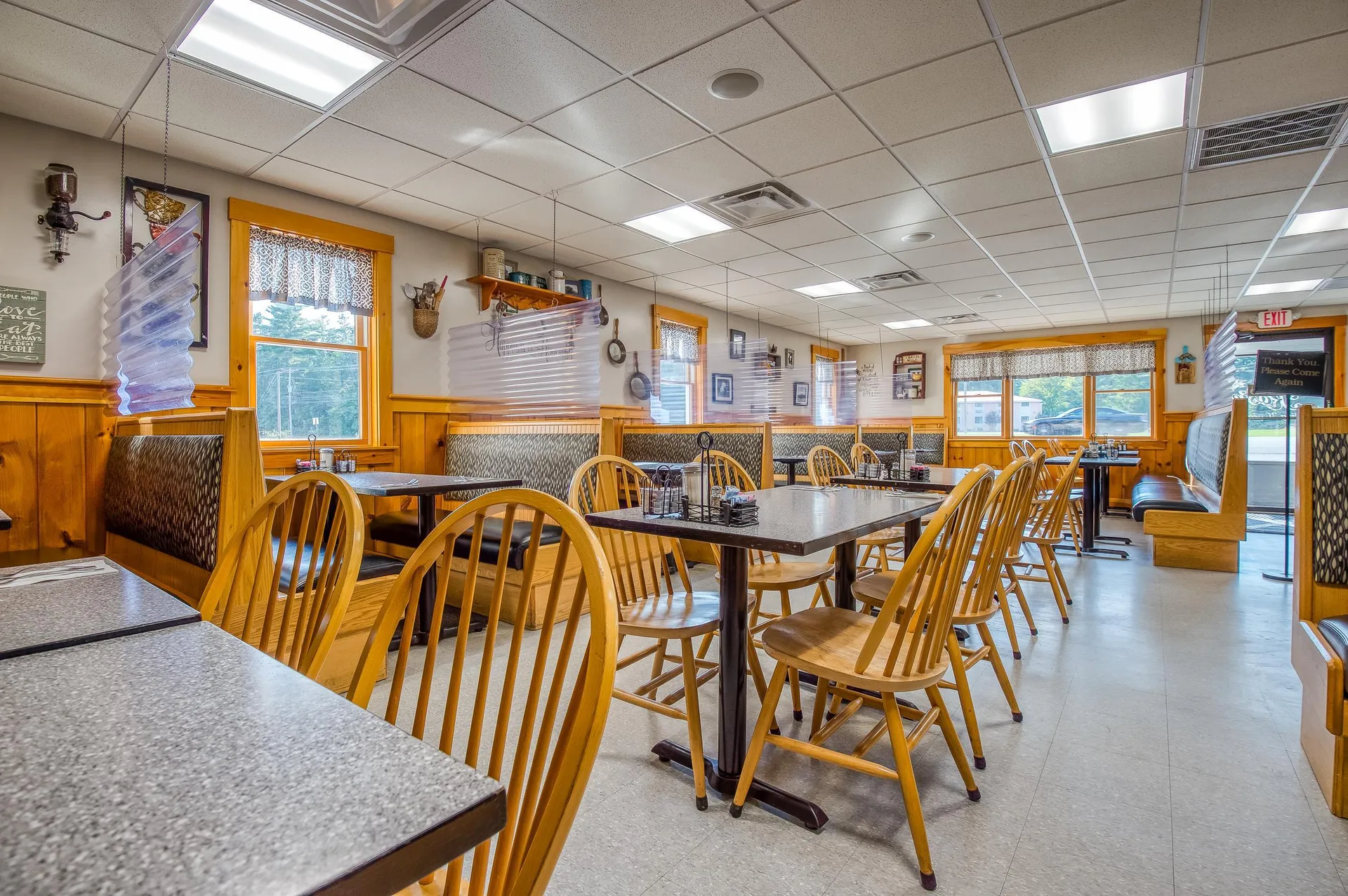 1547 White Mountain Highway Tamworth NH 03886