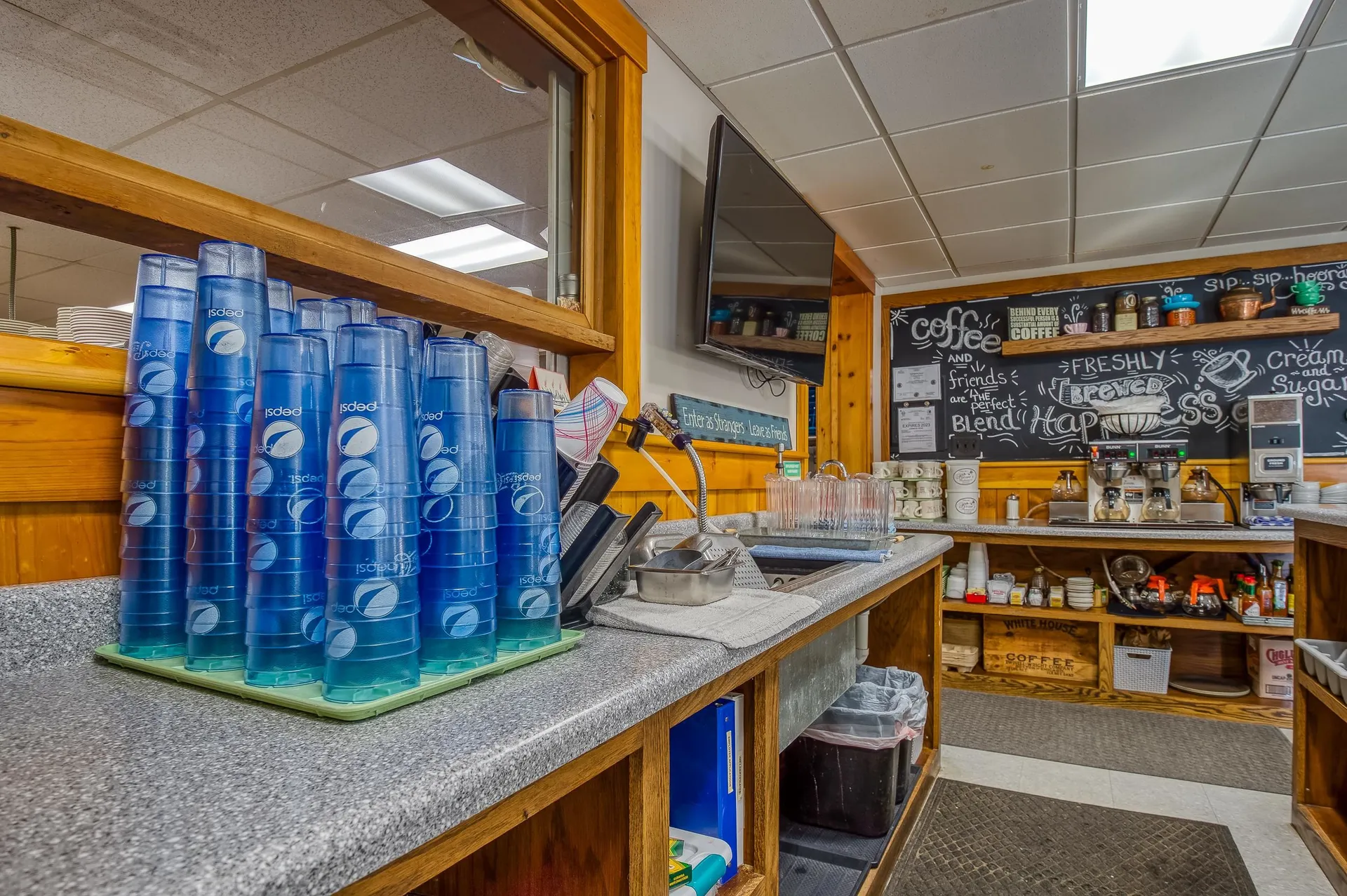 1547 White Mountain Highway Tamworth NH 03886