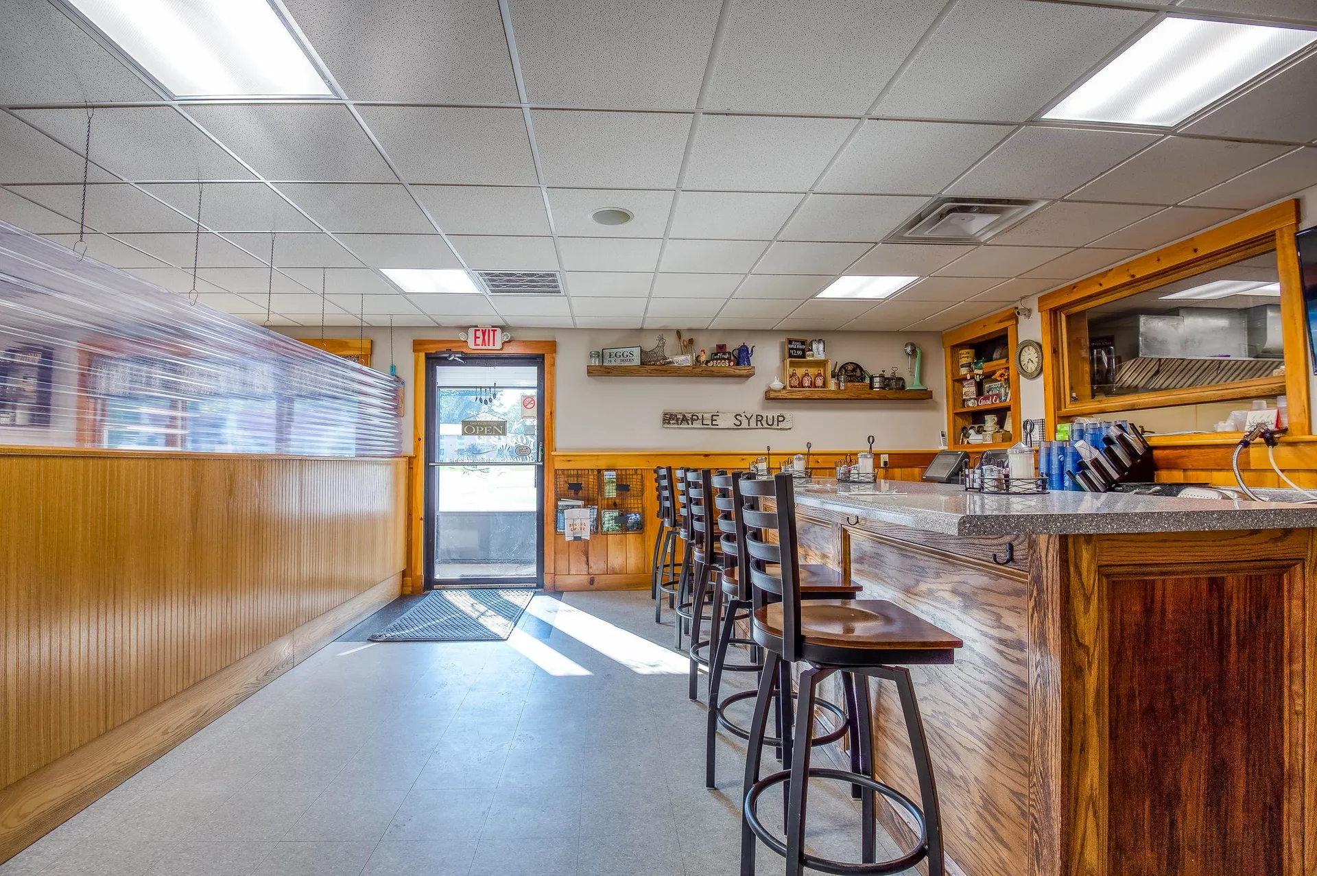 1547 White Mountain Highway Tamworth NH 03886