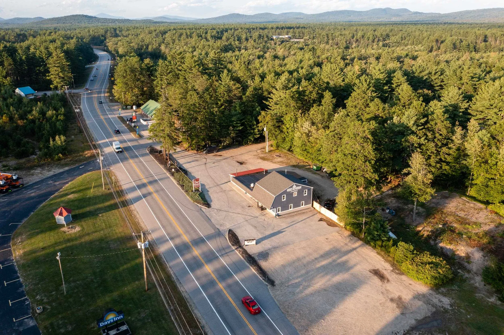1547 White Mountain Highway Tamworth NH 03886