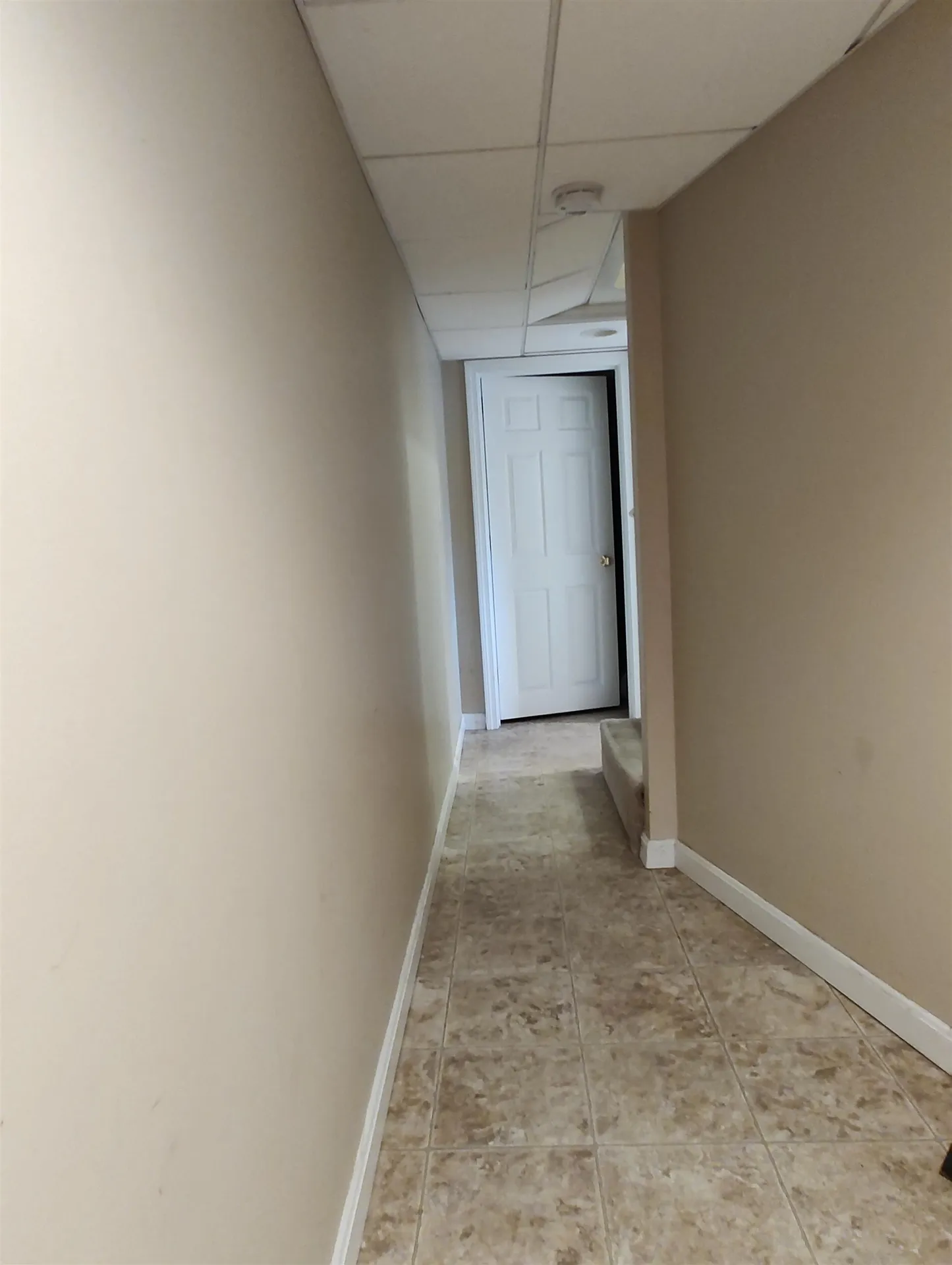 16 Round Hill Road Sandown NH 03873