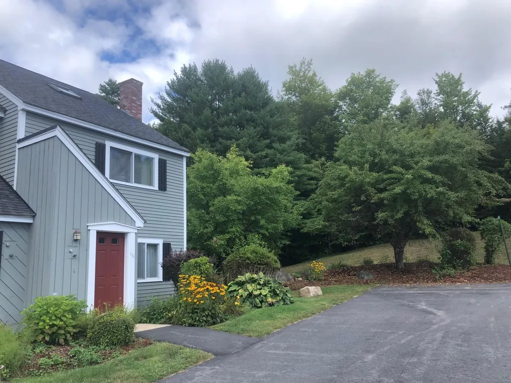 6 Monroe Drive Woodstock NH 03262