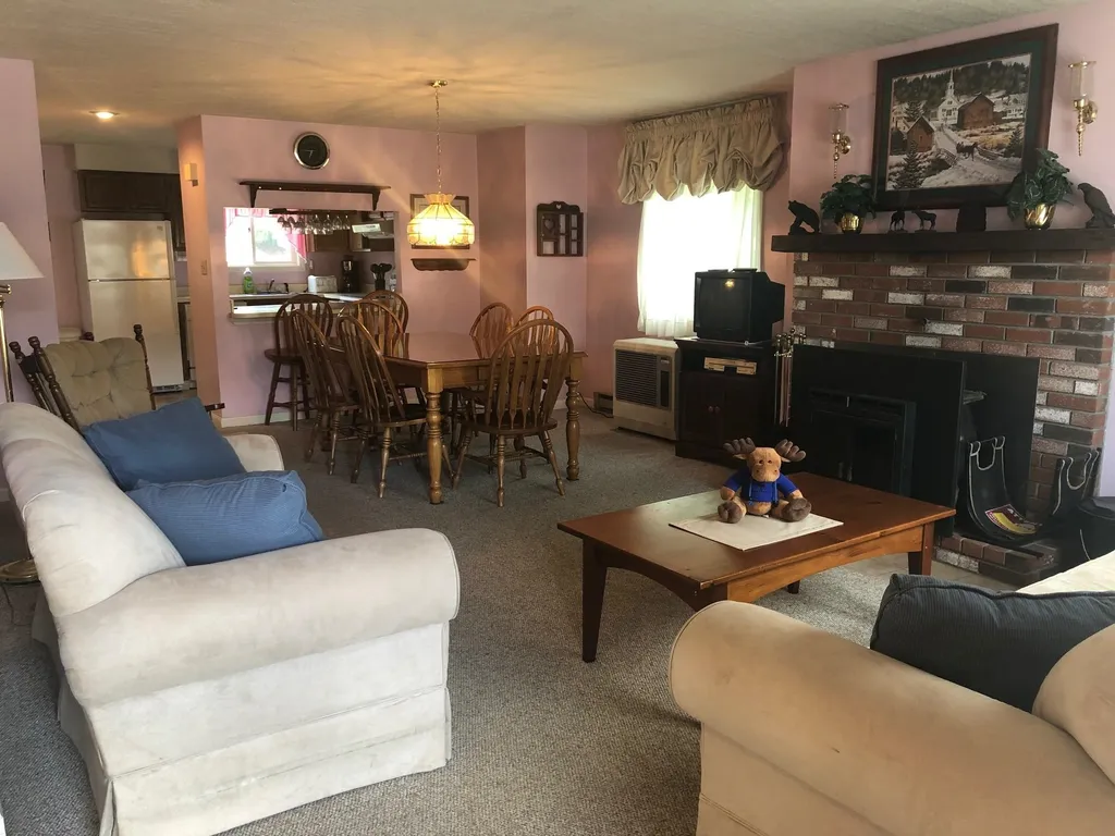 6 Monroe Drive Woodstock NH 03262