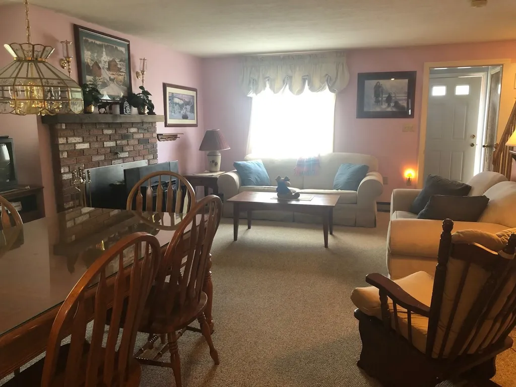 6 Monroe Drive Woodstock NH 03262