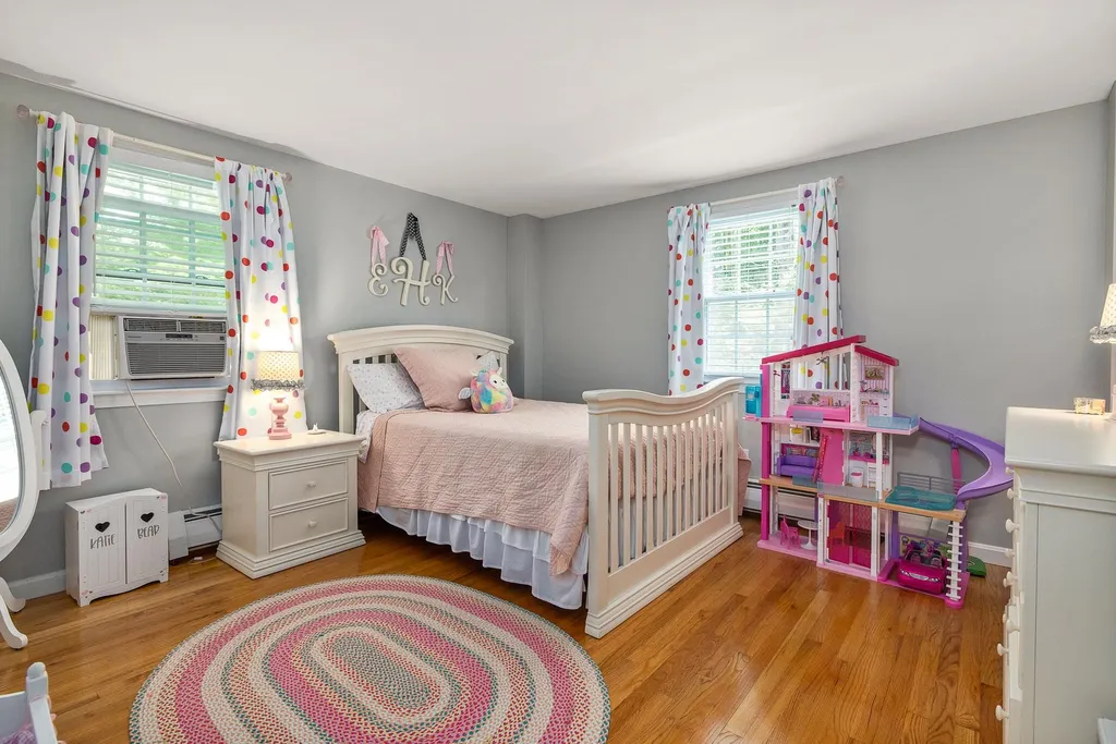 19 Ashbrook Drive Hampton NH 03842