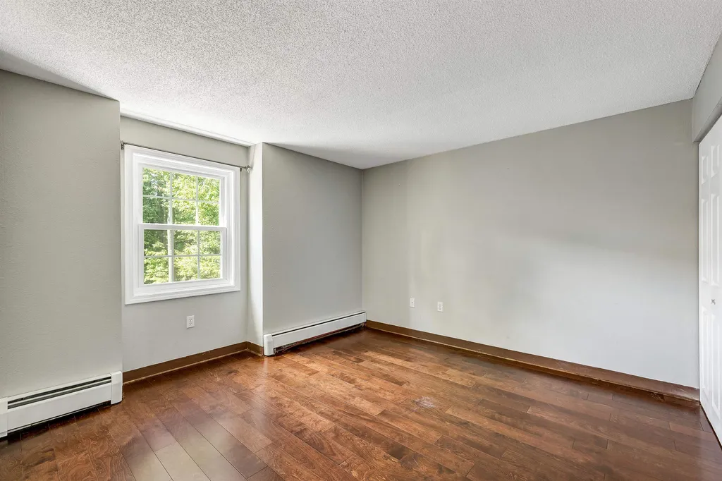 37 Alice Drive Concord NH 03302
