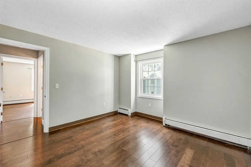37 Alice Drive Concord NH 03302