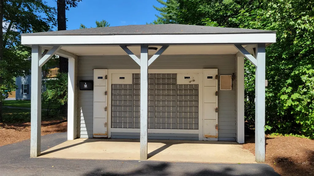 37 Alice Drive Concord NH 03302