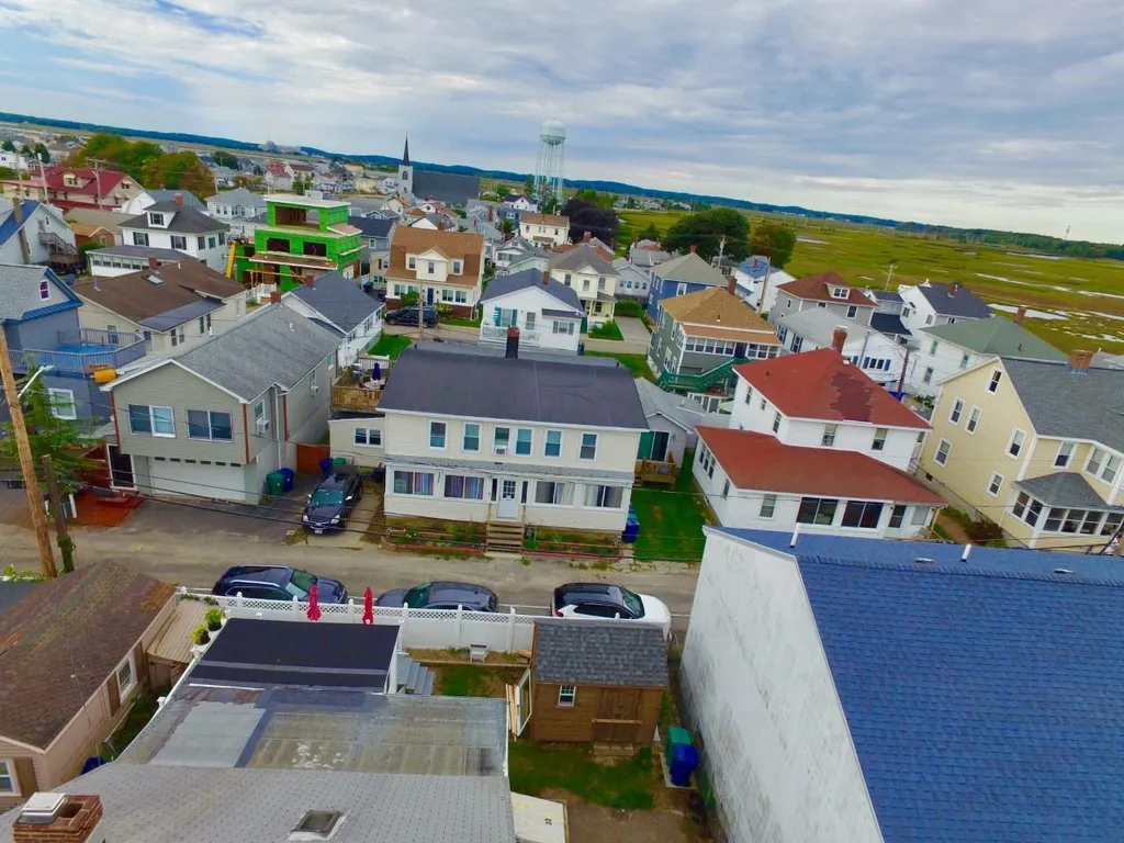 9 Cole Street Hampton NH 03842