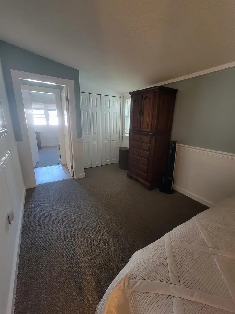 9 Cole Street Hampton NH 03842
