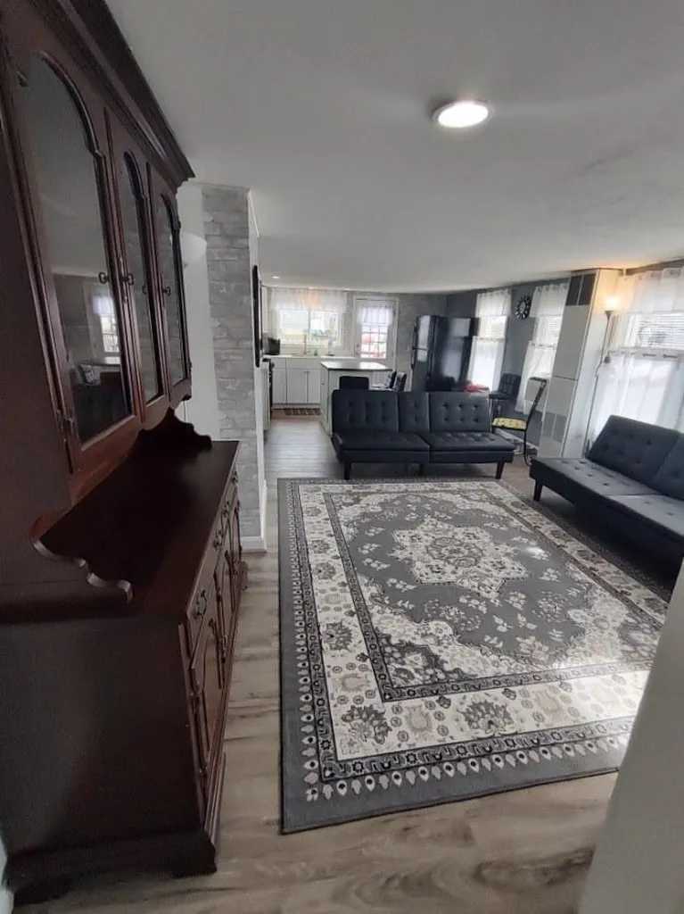 9 Cole Street Hampton NH 03842