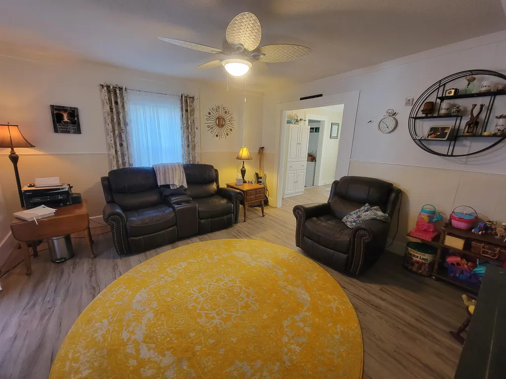 9 Cole Street Hampton NH 03842