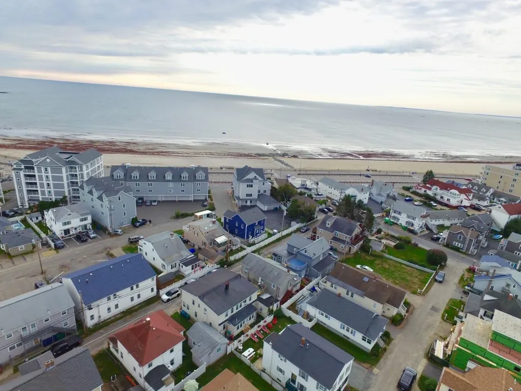 9 Cole Street Hampton NH 03842