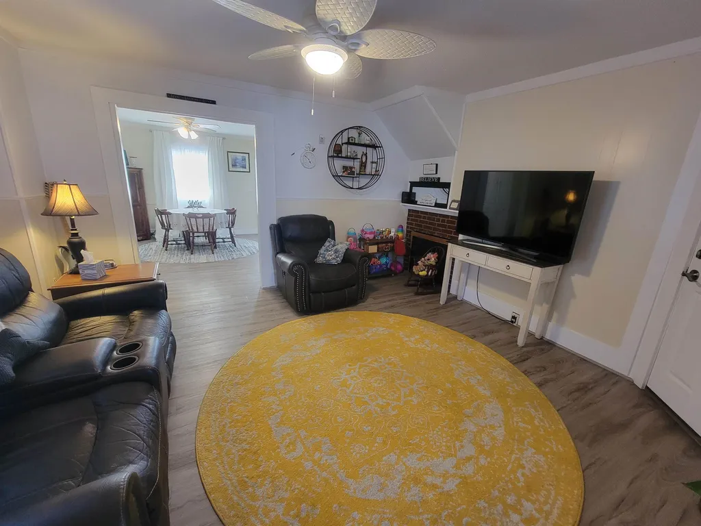 9 Cole Street Hampton NH 03842