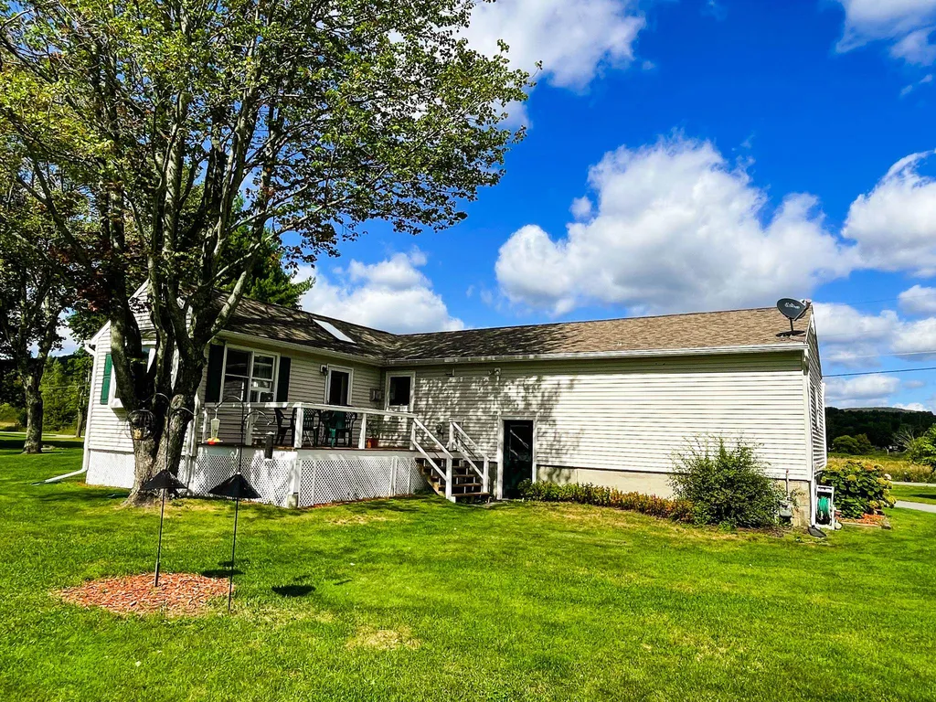 17 Palmer Lane Jericho VT 05465
