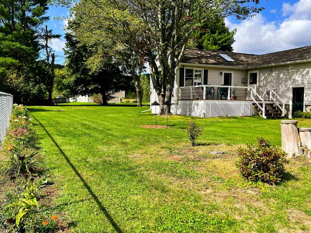17 Palmer Lane Jericho VT 05465