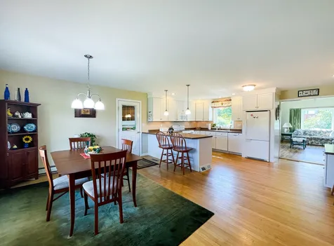 17 Palmer Lane Jericho VT 05465