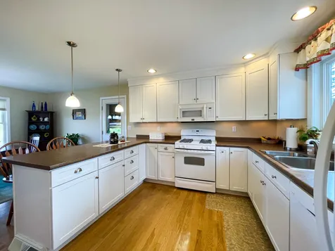 17 Palmer Lane Jericho VT 05465