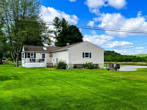 17 Palmer Lane Jericho VT 05465