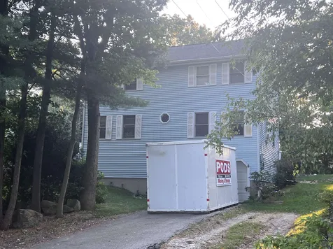 76 Drew Avenue Manchester NH 03104
