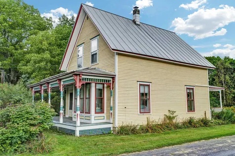 42 Central Street Randolph VT 05060