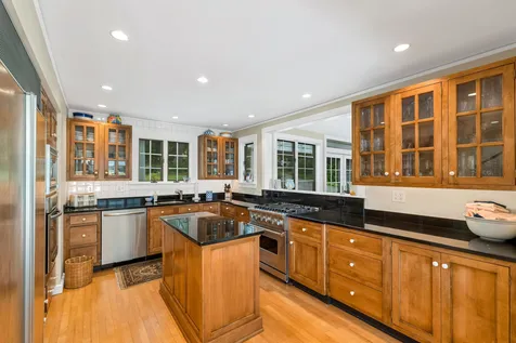 56 Bos N Way Moultonborough NH 03254