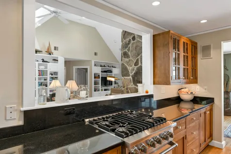 56 Bos N Way Moultonborough NH 03254