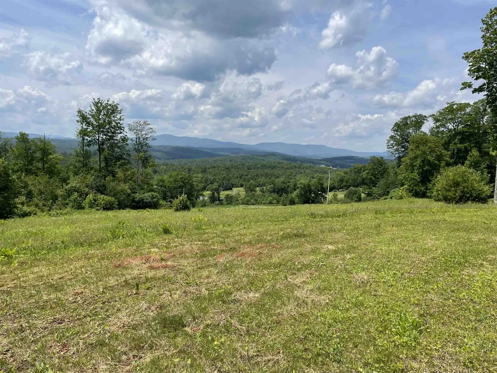 1751 Under The Mountain Road Londonderry VT 05155