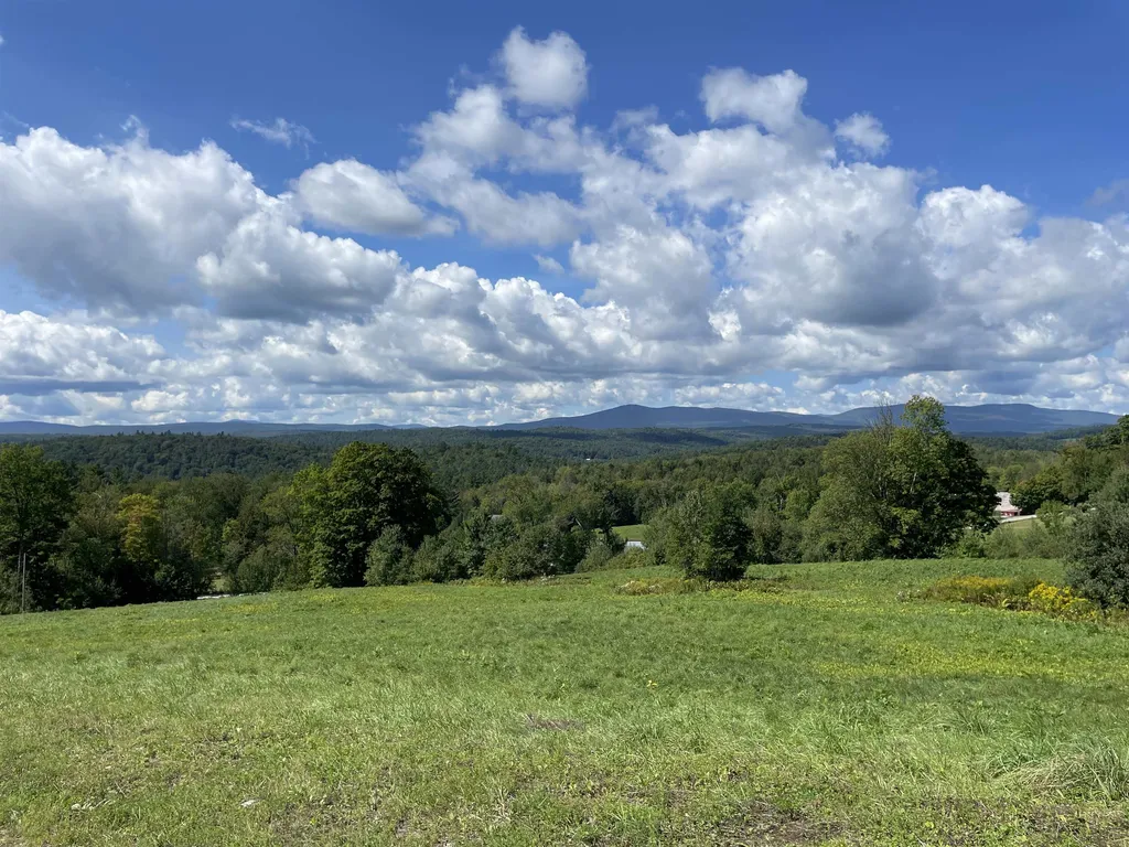 1751 Under The Mountain Road Londonderry VT 05155