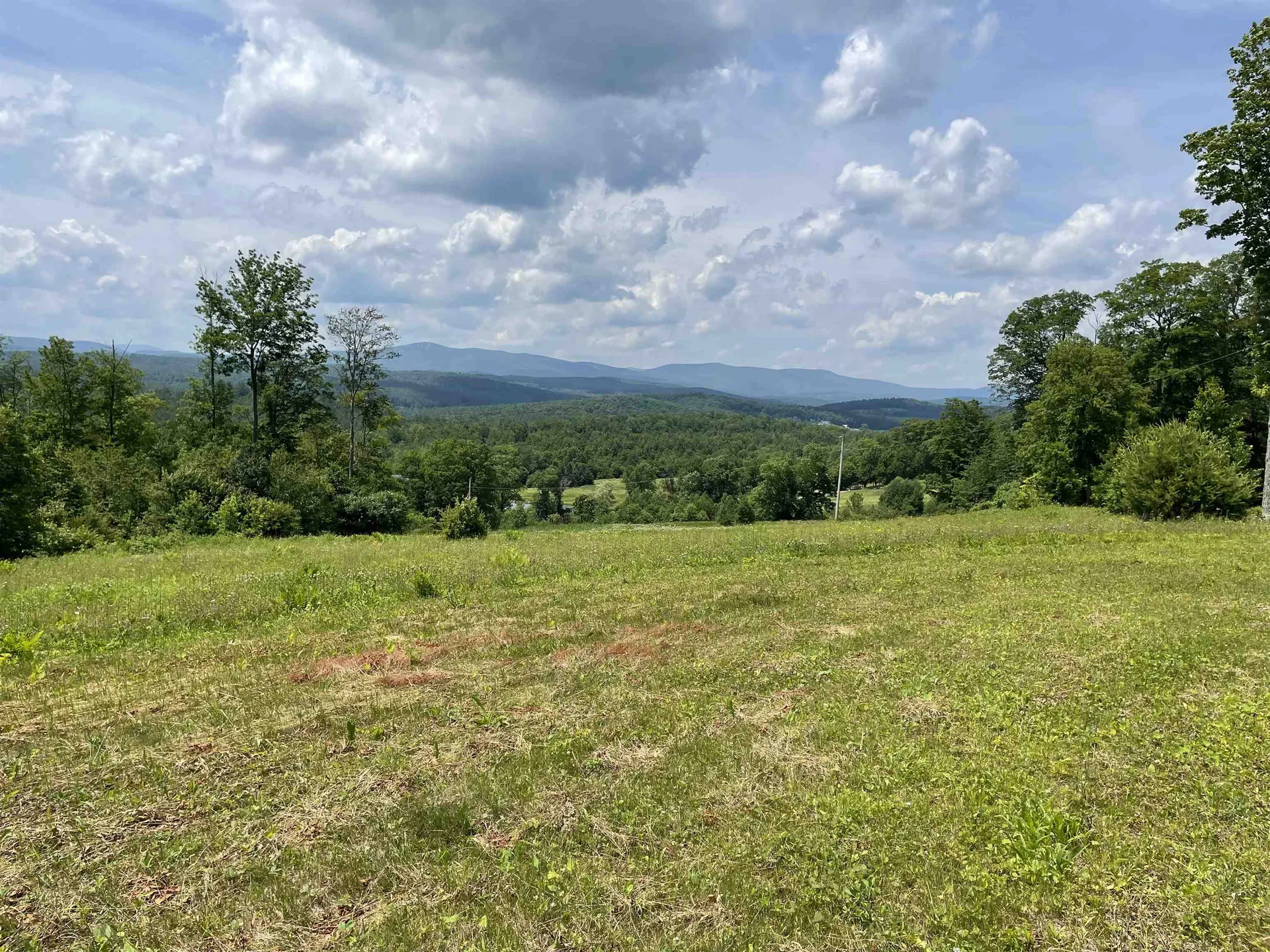 1751 Under The Mountain Road Londonderry VT 05155