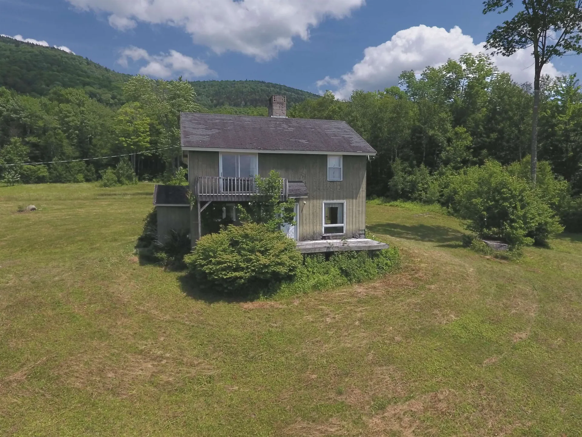 1751 Under The Mountain Road Londonderry VT 05155