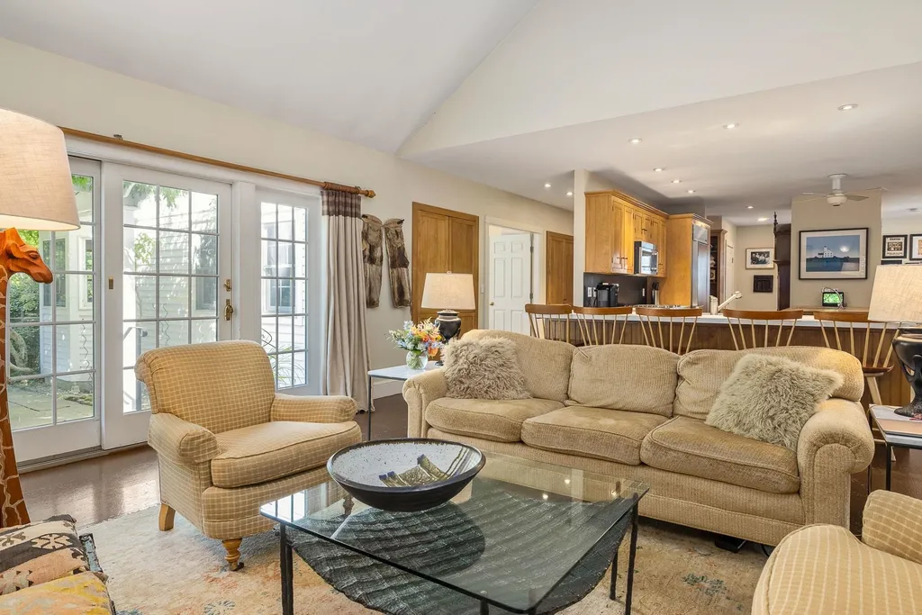 54 Neals Lane New Castle NH 03854
