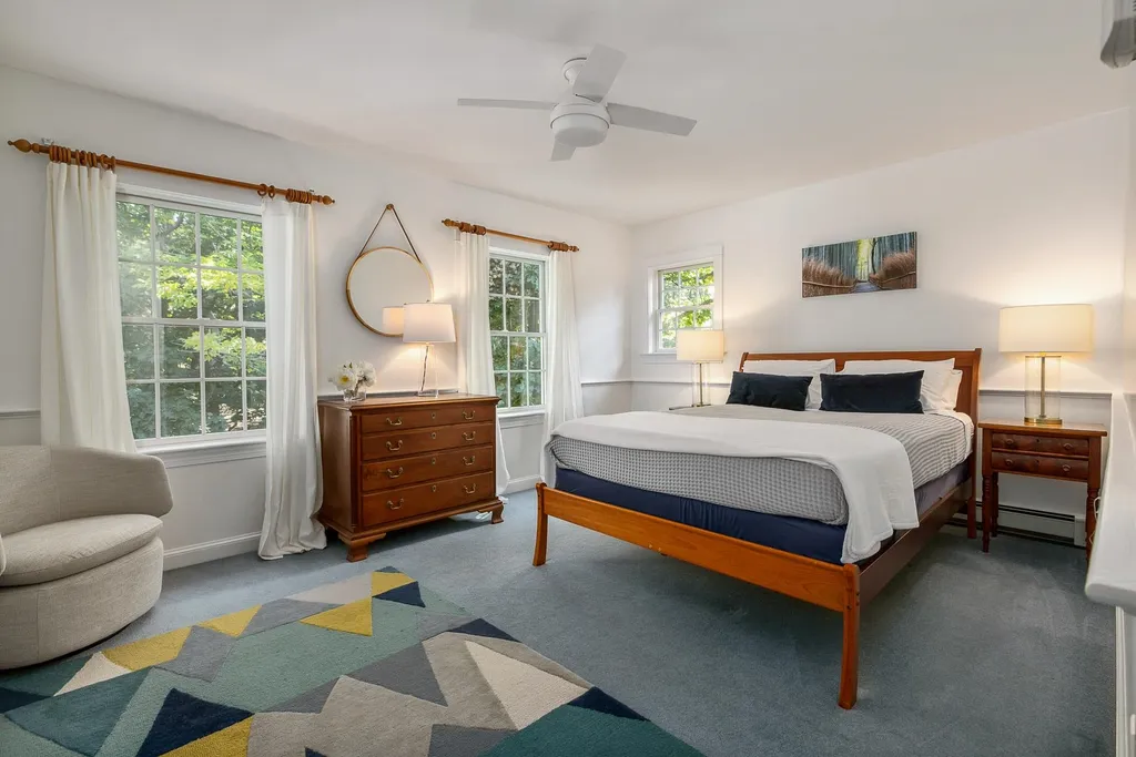 54 Neals Lane New Castle NH 03854
