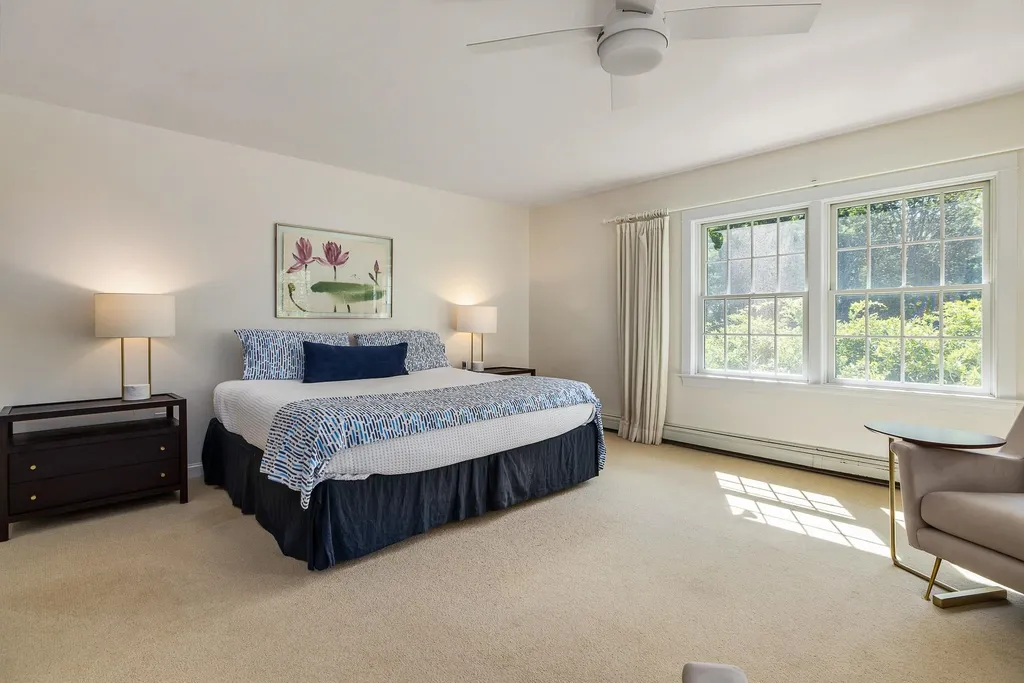 54 Neals Lane New Castle NH 03854
