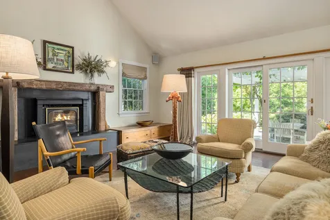 54 Neals Lane New Castle NH 03854