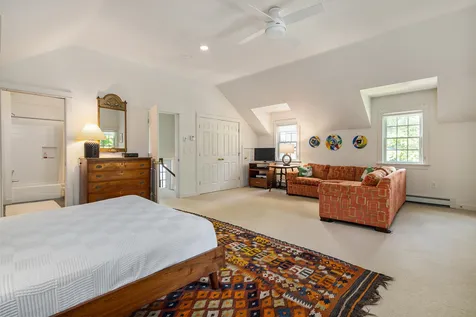 54 Neals Lane New Castle NH 03854