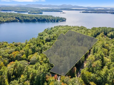 322 Governor Wentworth Highway Tuftonboro NH 03816