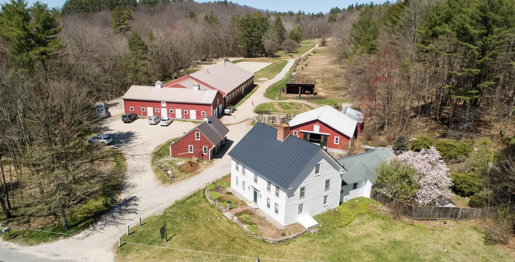 223 Pumpkin Hill Road Warner NH 03248