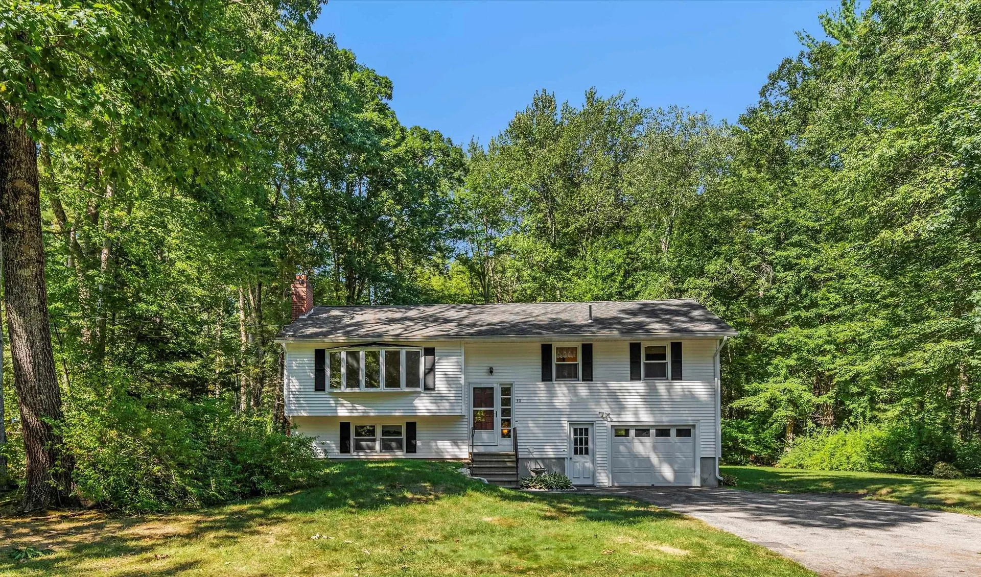 40 Maidstone Drive Merrimack NH 03054