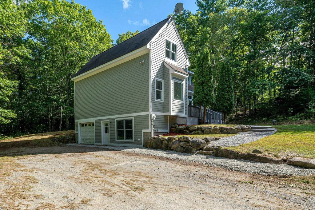 89 Prospect Hill Road Hancock NH 03449